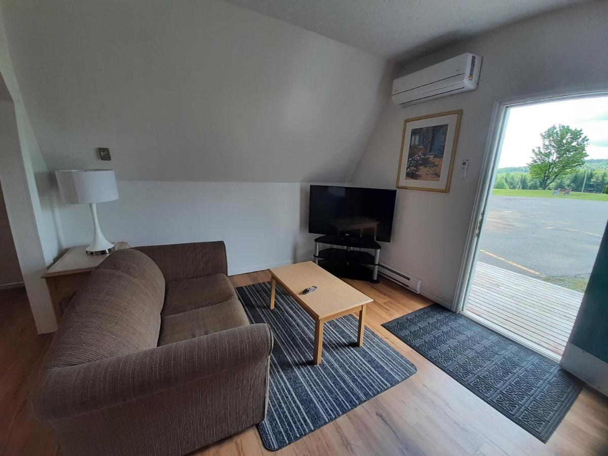 Howard Johnson By Wyndham Woodstock Nb Luaran gambar