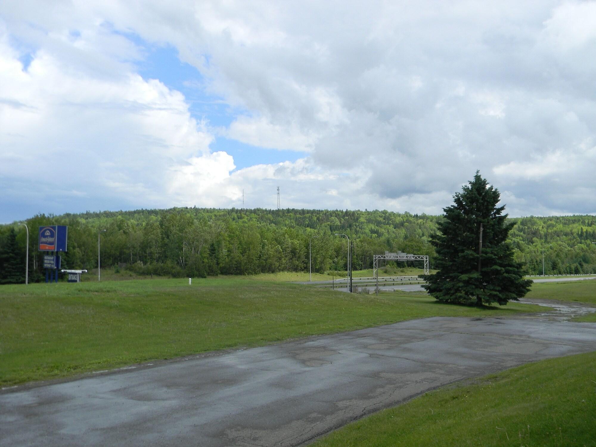 Howard Johnson By Wyndham Woodstock Nb Luaran gambar